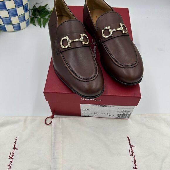 Men’s Salvatore, Ferragamo Gancini calf leather loafers size 8.5 EE made Italy - Picture 2 of 11